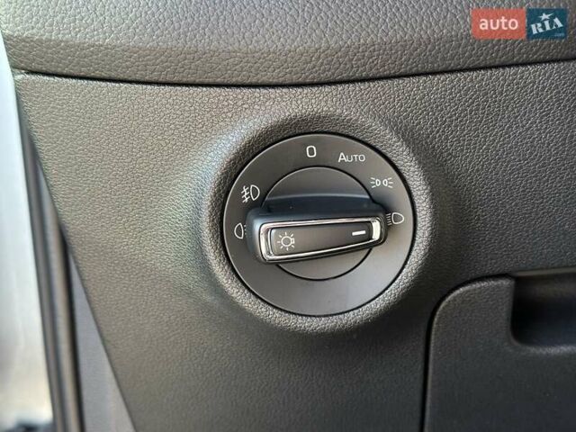Серый Шкода Kodiaq, объемом двигателя 1.97 л и пробегом 93 тыс. км за 31387 $, фото 8 на Automoto.ua