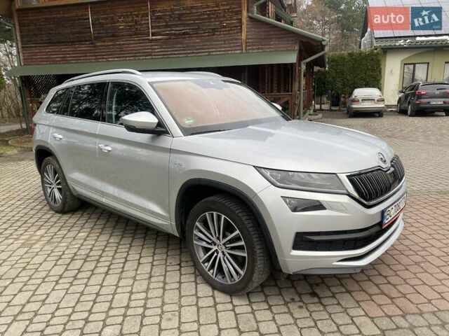 Серый Шкода Kodiaq, объемом двигателя 2 л и пробегом 208 тыс. км за 30300 $, фото 4 на Automoto.ua