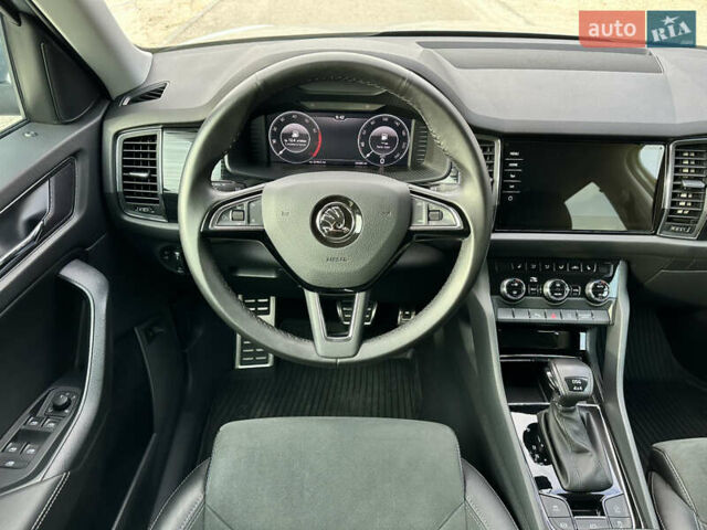 Серый Шкода Kodiaq, объемом двигателя 2 л и пробегом 69 тыс. км за 33500 $, фото 16 на Automoto.ua