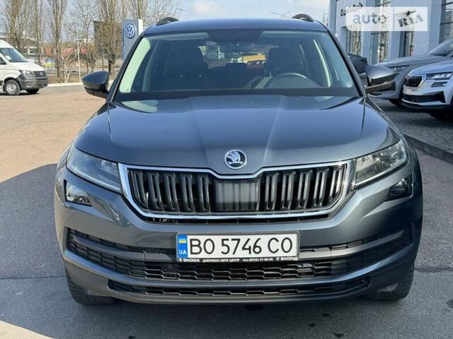 Серый Шкода Kodiaq, объемом двигателя 2 л и пробегом 135 тыс. км за 26500 $, фото 1 на Automoto.ua