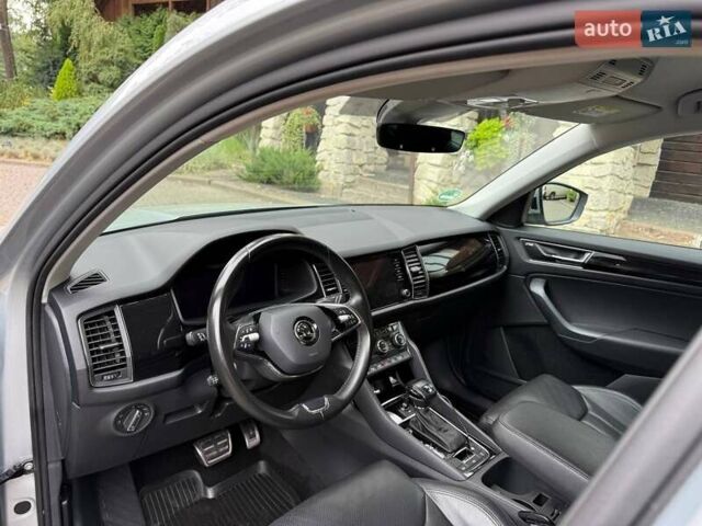Серый Шкода Kodiaq, объемом двигателя 1.97 л и пробегом 204 тыс. км за 32000 $, фото 29 на Automoto.ua