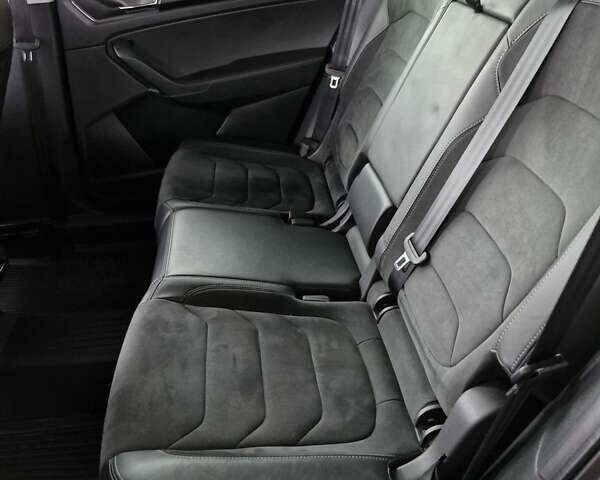 Шкода Kodiaq 2020 в Кривом Роге на Automoto.ua Серый Шкода Kodiaq, объемом двигателя 0 л и пробегом 66 тыс. км за 35000 $, фото 35 на Automoto.ua