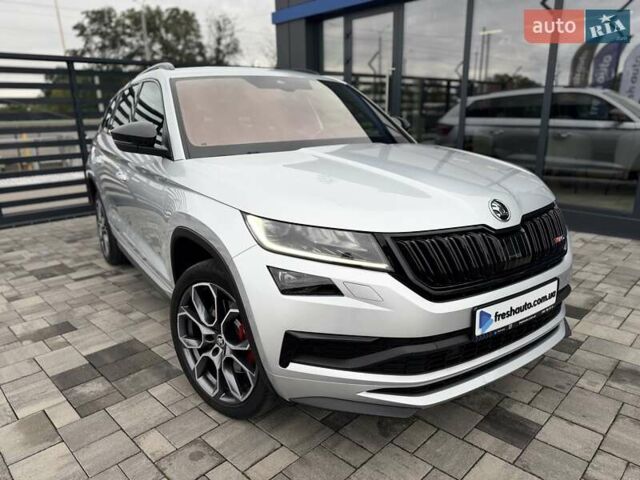 Серый Шкода Kodiaq, объемом двигателя 2 л и пробегом 145 тыс. км за 37900 $, фото 5 на Automoto.ua