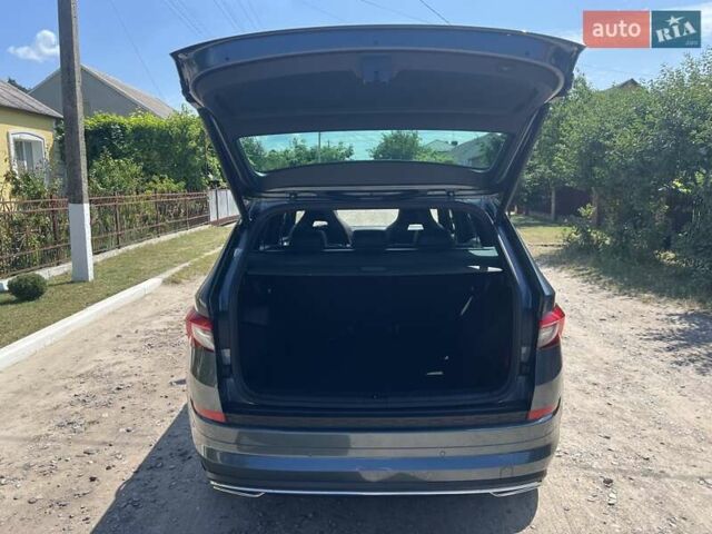 Серый Шкода Kodiaq, объемом двигателя 1.97 л и пробегом 218 тыс. км за 32900 $, фото 41 на Automoto.ua