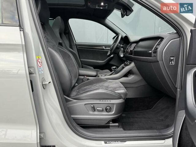 Шкода Kodiaq 2020 в Луцке на Automoto.ua Серый Шкода Kodiaq, объемом двигателя 1.97 л и пробегом 175 тыс. км за 37107 $, фото 38 на Automoto.ua