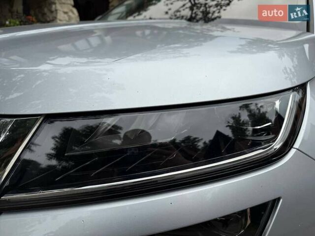 Серый Шкода Kodiaq, объемом двигателя 1.97 л и пробегом 204 тыс. км за 32000 $, фото 19 на Automoto.ua