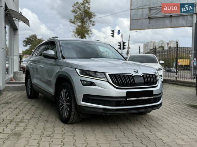 Шкода Kodiaq 2020 в Одессе на Automoto.ua Серый Шкода Kodiaq, объемом двигателя 1.97 л и пробегом 136 тыс. км за 30000 $, фото 5 на Automoto.ua