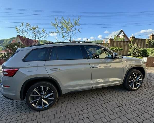 Серый Шкода Kodiaq, объемом двигателя 1.97 л и пробегом 177 тыс. км за 35800 $, фото 46 на Automoto.ua