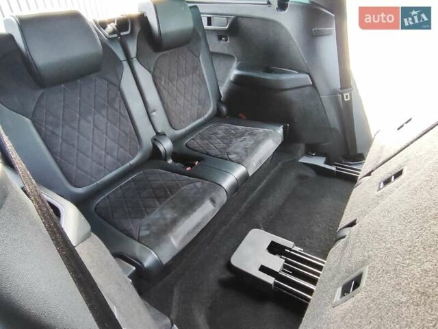 Серый Шкода Kodiaq, объемом двигателя 1.97 л и пробегом 117 тыс. км за 37900 $, фото 68 на Automoto.ua