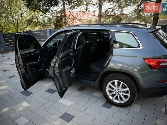 Сірий Шкода Kodiaq, об'ємом двигуна 1.98 л та пробігом 79 тис. км за 29900 $, фото 13 на Automoto.ua