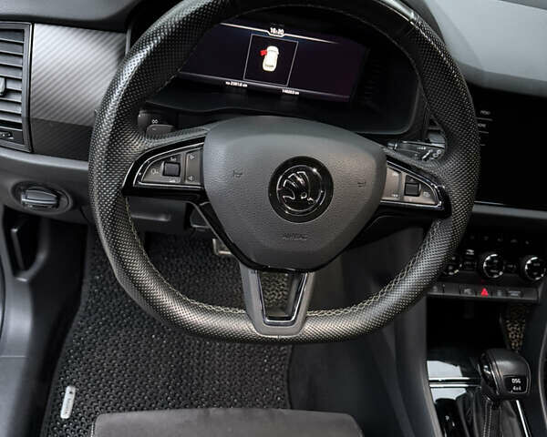 Сірий Шкода Kodiaq, об'ємом двигуна 1.97 л та пробігом 150 тис. км за 35350 $, фото 17 на Automoto.ua
