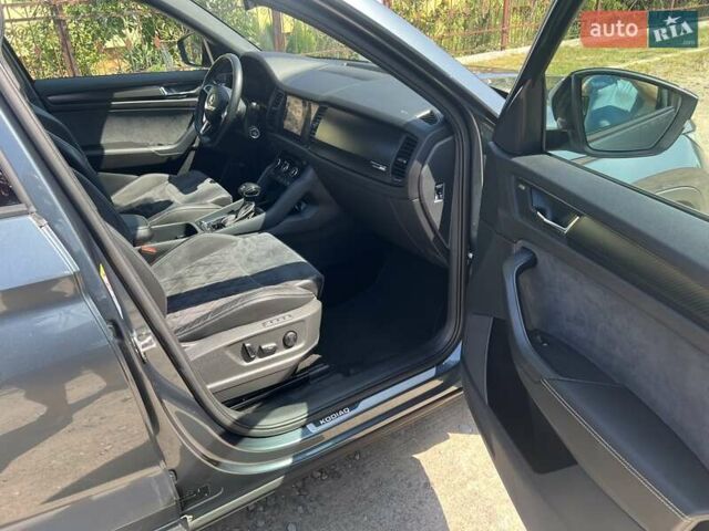 Серый Шкода Kodiaq, объемом двигателя 1.97 л и пробегом 218 тыс. км за 32900 $, фото 28 на Automoto.ua