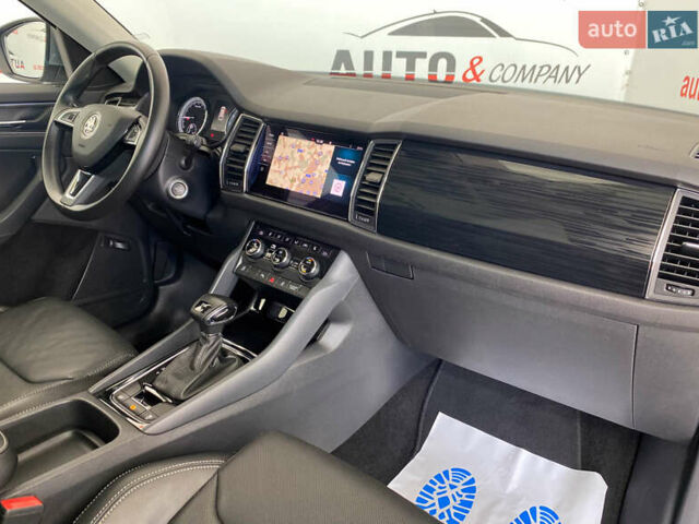Серый Шкода Kodiaq, объемом двигателя 1.97 л и пробегом 179 тыс. км за 29950 $, фото 9 на Automoto.ua