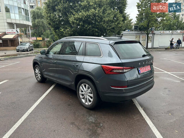 Шкода Kodiaq 2020 у Києві на Automoto.ua Сірий Шкода Kodiaq, об'ємом двигуна 2 л та пробігом 140 тис. км за 33800 $, фото 4 на Automoto.ua