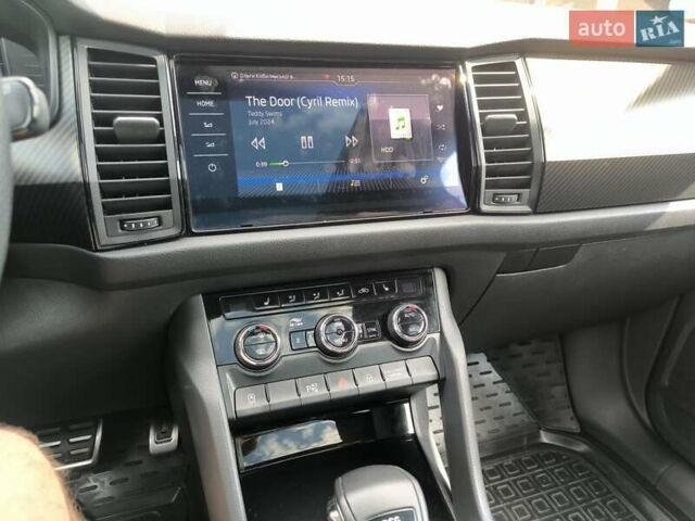 Сірий Шкода Kodiaq, об'ємом двигуна 1.97 л та пробігом 173 тис. км за 41630 $, фото 10 на Automoto.ua