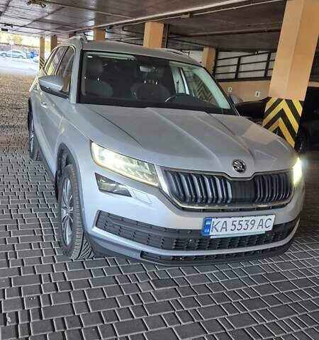 Серый Шкода Kodiaq, объемом двигателя 1.97 л и пробегом 136 тыс. км за 28500 $, фото 13 на Automoto.ua
