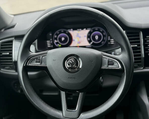 Шкода Kodiaq 2020 в Одессе на Automoto.ua Серый Шкода Kodiaq, объемом двигателя 1.97 л и пробегом 136 тыс. км за 30000 $, фото 16 на Automoto.ua