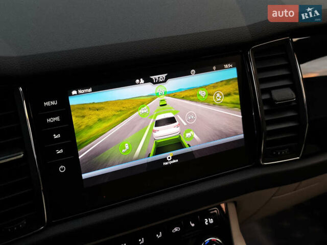 Шкода Kodiaq 2020 в Луцке на Automoto.ua Серый Шкода Kodiaq, объемом двигателя 2 л и пробегом 222 тыс. км за 31191 $, фото 44 на Automoto.ua