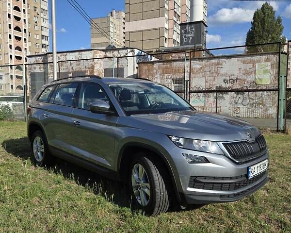 Серый Шкода Kodiaq, объемом двигателя 1.98 л и пробегом 92 тыс. км за 24000 $, фото 1 на Automoto.ua