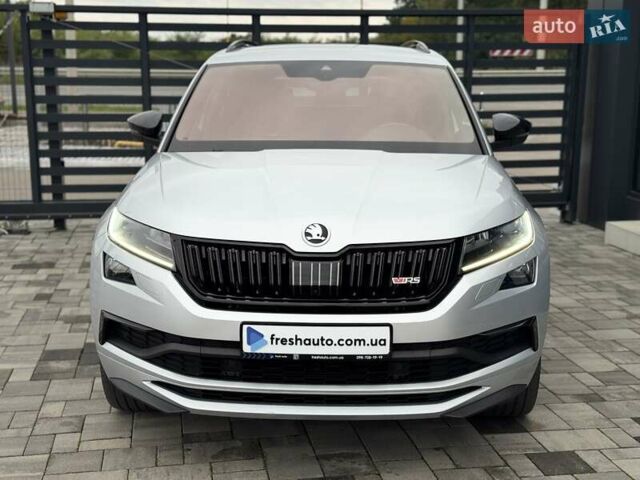 Серый Шкода Kodiaq, объемом двигателя 2 л и пробегом 145 тыс. км за 37900 $, фото 1 на Automoto.ua