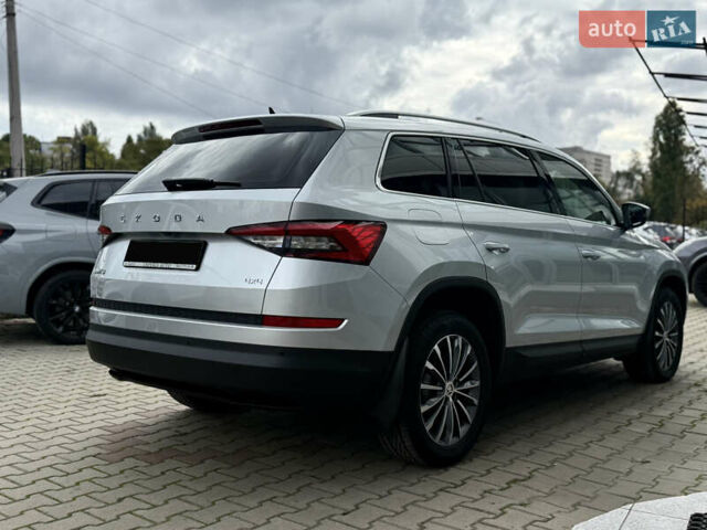 Шкода Kodiaq 2020 в Одессе на Automoto.ua Серый Шкода Kodiaq, объемом двигателя 1.97 л и пробегом 136 тыс. км за 30000 $, фото 7 на Automoto.ua