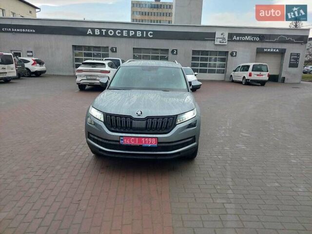Сірий Шкода Kodiaq, об'ємом двигуна 1.98 л та пробігом 291 тис. км за 25500 $, фото 1 на Automoto.ua