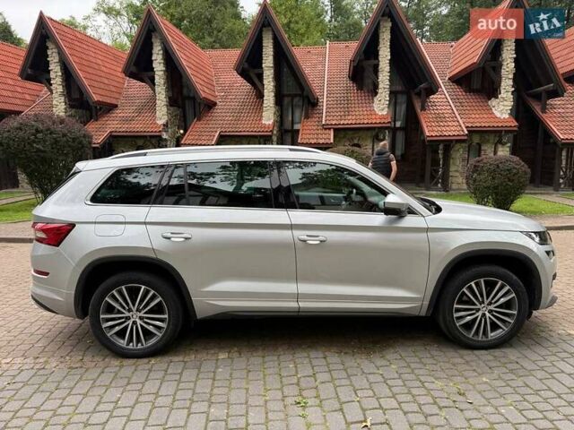 Серый Шкода Kodiaq, объемом двигателя 1.97 л и пробегом 204 тыс. км за 32000 $, фото 3 на Automoto.ua