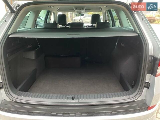 Серый Шкода Kodiaq, объемом двигателя 2 л и пробегом 208 тыс. км за 30300 $, фото 18 на Automoto.ua
