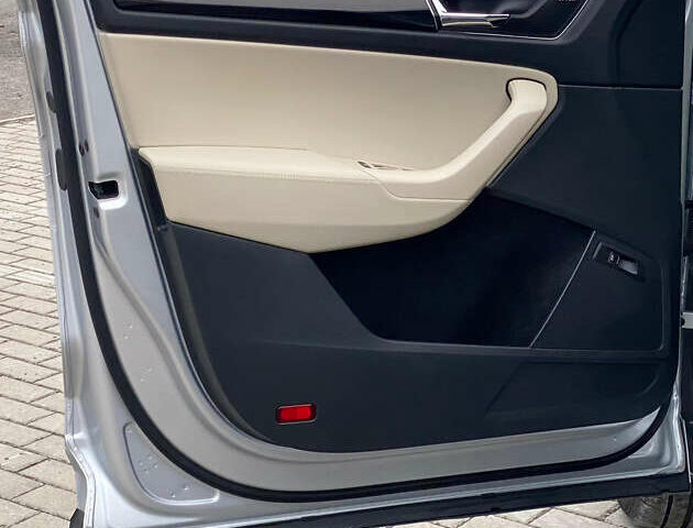 Серый Шкода Kodiaq, объемом двигателя 2 л и пробегом 144 тыс. км за 32500 $, фото 42 на Automoto.ua