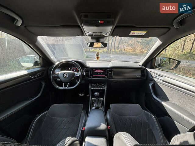 Шкода Kodiaq 2020 у Києві на Automoto.ua Сірий Шкода Kodiaq, об'ємом двигуна 2 л та пробігом 255 тис. км за 25999 $, фото 16 на Automoto.ua