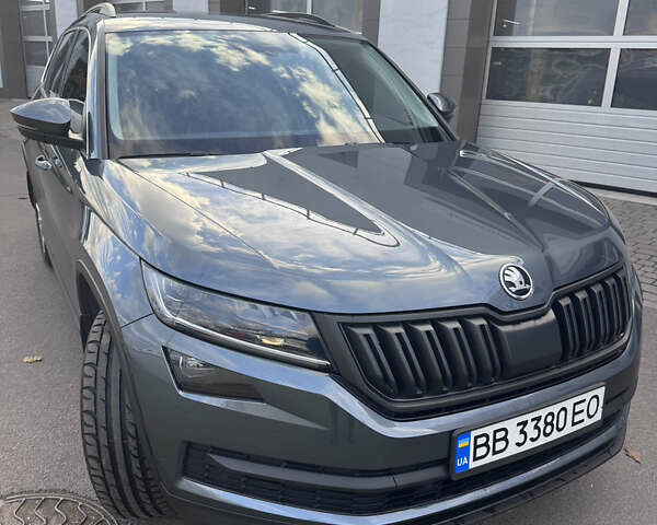 Шкода Kodiaq 2020 у Рівному на Automoto.ua Сірий Шкода Kodiaq, об'ємом двигуна 1.97 л та пробігом 78 тис. км за 32200 $, фото 1 на Automoto.ua
