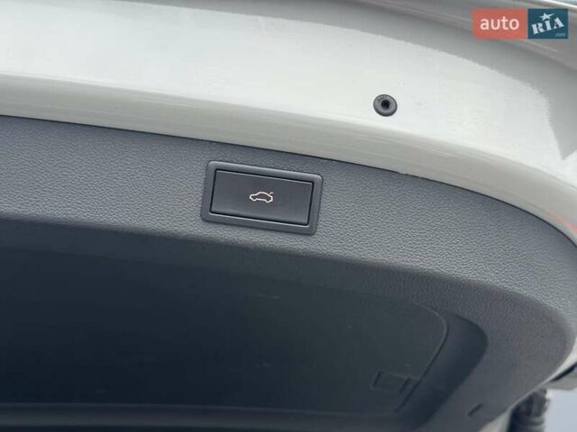 Шкода Kodiaq 2020 в Луцке на Automoto.ua Серый Шкода Kodiaq, объемом двигателя 1.97 л и пробегом 175 тыс. км за 37107 $, фото 49 на Automoto.ua