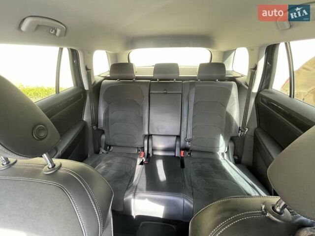 Серый Шкода Kodiaq, объемом двигателя 1.98 л и пробегом 70 тыс. км за 31500 $, фото 23 на Automoto.ua