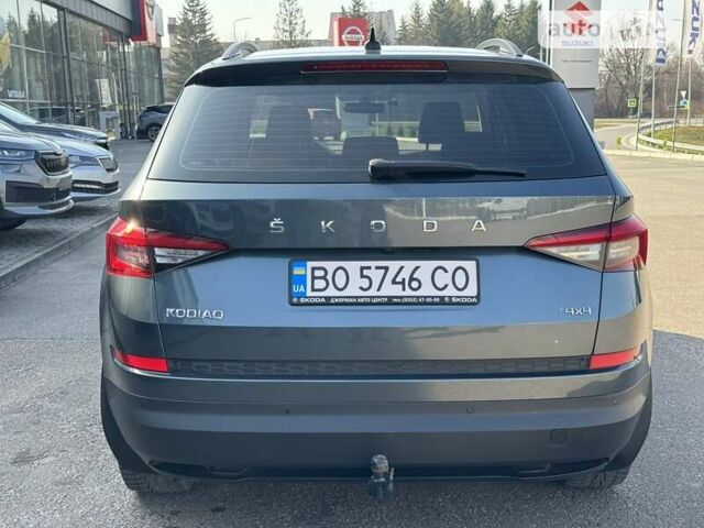 Серый Шкода Kodiaq, объемом двигателя 2 л и пробегом 135 тыс. км за 26900 $, фото 5 на Automoto.ua
