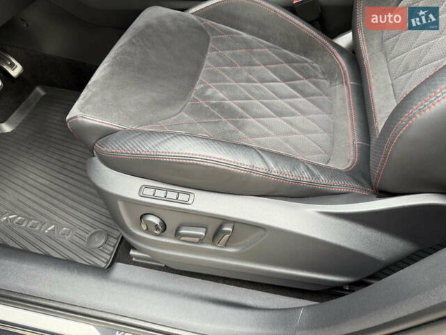 Сірий Шкода Kodiaq, об'ємом двигуна 1.97 л та пробігом 125 тис. км за 43267 $, фото 32 на Automoto.ua