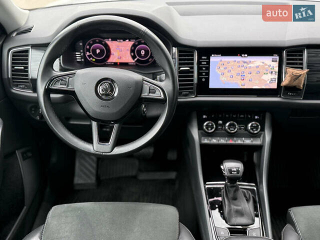 Шкода Kodiaq 2020 в Одессе на Automoto.ua Серый Шкода Kodiaq, объемом двигателя 1.97 л и пробегом 136 тыс. км за 30000 $, фото 17 на Automoto.ua