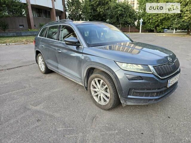 Серый Шкода Kodiaq, объемом двигателя 1.98 л и пробегом 312 тыс. км за 22500 $, фото 1 на Automoto.ua