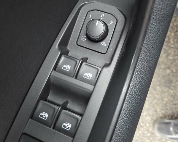 Сірий Шкода Kodiaq, об'ємом двигуна 1.98 л та пробігом 100 тис. км за 23000 $, фото 11 на Automoto.ua