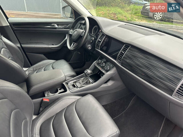 Шкода Kodiaq 2020 у Києві на Automoto.ua Сірий Шкода Kodiaq, об'ємом двигуна 2 л та пробігом 140 тис. км за 33800 $, фото 13 на Automoto.ua