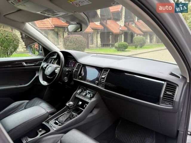 Серый Шкода Kodiaq, объемом двигателя 1.97 л и пробегом 204 тыс. км за 32000 $, фото 44 на Automoto.ua