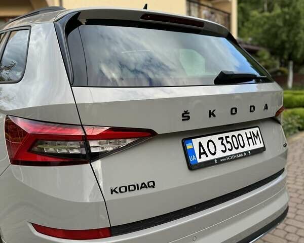 Серый Шкода Kodiaq, объемом двигателя 1.97 л и пробегом 177 тыс. км за 35800 $, фото 18 на Automoto.ua