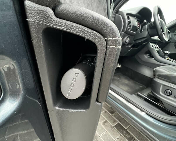 Серый Шкода Kodiaq, объемом двигателя 1.97 л и пробегом 17 тыс. км за 33000 $, фото 7 на Automoto.ua