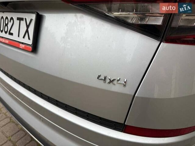 Серый Шкода Kodiaq, объемом двигателя 1.97 л и пробегом 204 тыс. км за 32000 $, фото 27 на Automoto.ua