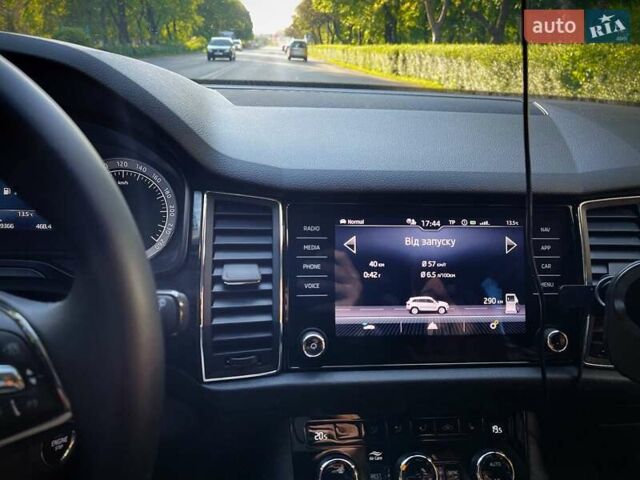 Сірий Шкода Kodiaq, об'ємом двигуна 1.98 л та пробігом 79 тис. км за 29900 $, фото 33 на Automoto.ua