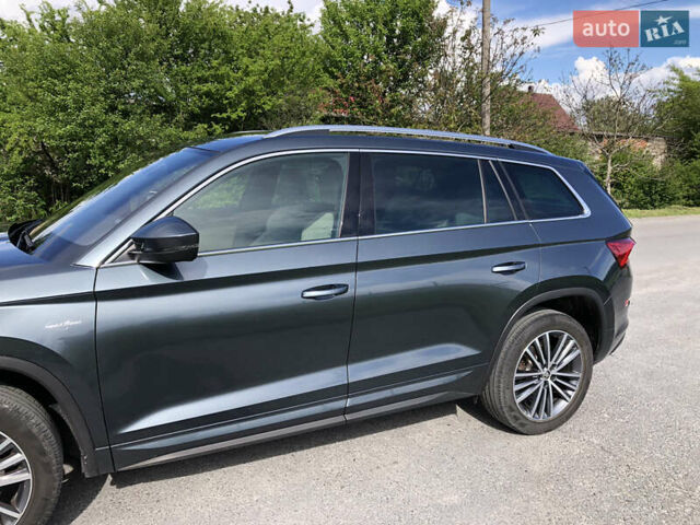 Серый Шкода Kodiaq, объемом двигателя 1.97 л и пробегом 225 тыс. км за 33500 $, фото 5 на Automoto.ua