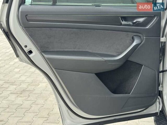 Шкода Kodiaq 2020 в Луцке на Automoto.ua Серый Шкода Kodiaq, объемом двигателя 1.97 л и пробегом 175 тыс. км за 37107 $, фото 27 на Automoto.ua