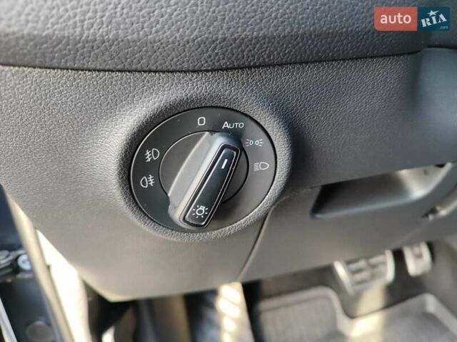 Серый Шкода Kodiaq, объемом двигателя 1.97 л и пробегом 117 тыс. км за 37900 $, фото 61 на Automoto.ua