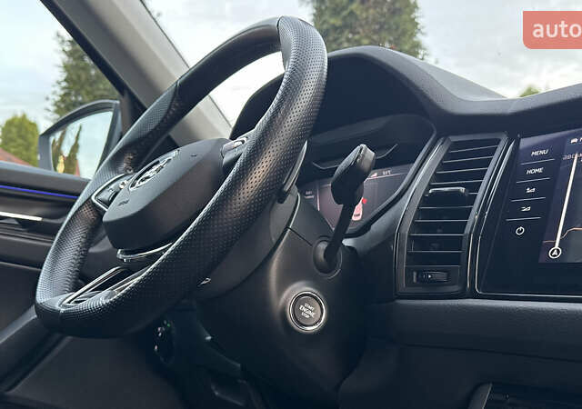 Серый Шкода Kodiaq, объемом двигателя 1.97 л и пробегом 141 тыс. км за 29999 $, фото 73 на Automoto.ua