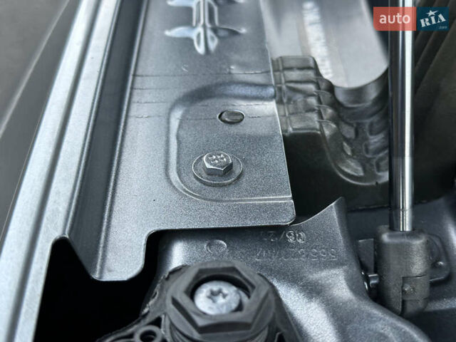 Серый Шкода Kodiaq, объемом двигателя 2 л и пробегом 181 тыс. км за 35399 $, фото 166 на Automoto.ua