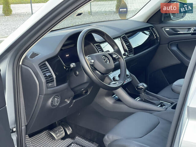 Сірий Шкода Kodiaq, об'ємом двигуна 1.97 л та пробігом 92 тис. км за 40900 $, фото 20 на Automoto.ua
